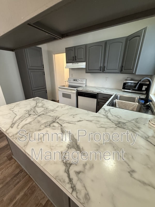 Photo - 514 N French Ave