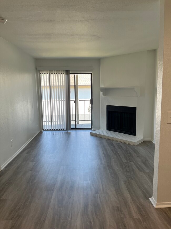 Hillcrest Apartments