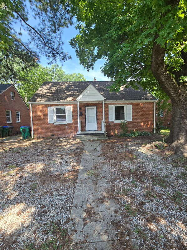 1509 Silver Ave