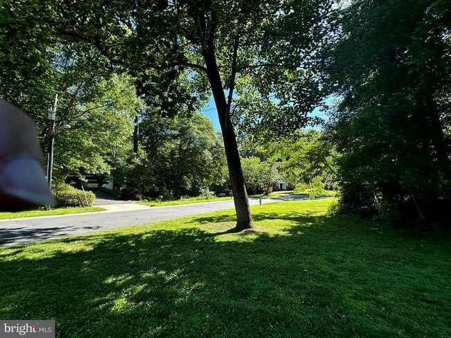 Photo - 6900 Heatherhill Rd