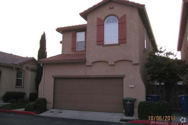 Building Photo - 353 Dragonfly Cir Rental