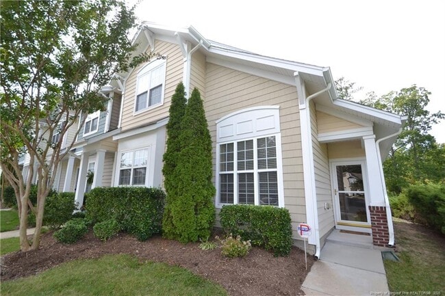 Photo - 821 Hamlet Park Dr Townhome