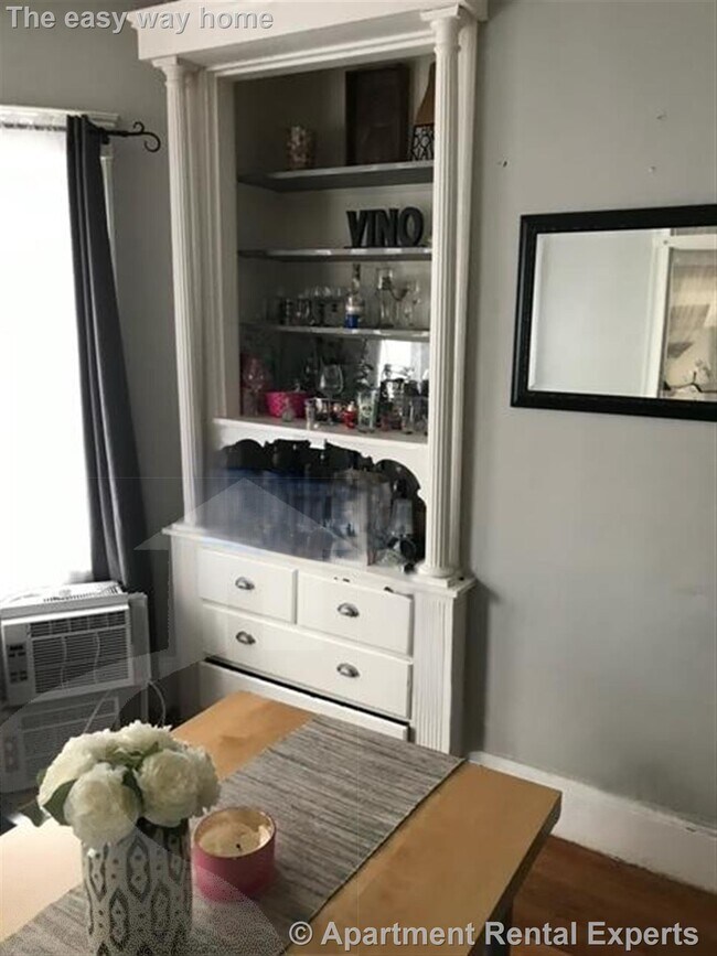 Photo - 156 Middlesex Ave