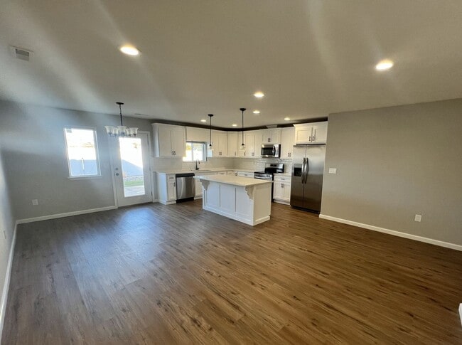 Photo - 107 Grant Dr Unit #A