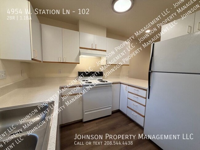 Photo - 4954 W Station Ln Unit 102