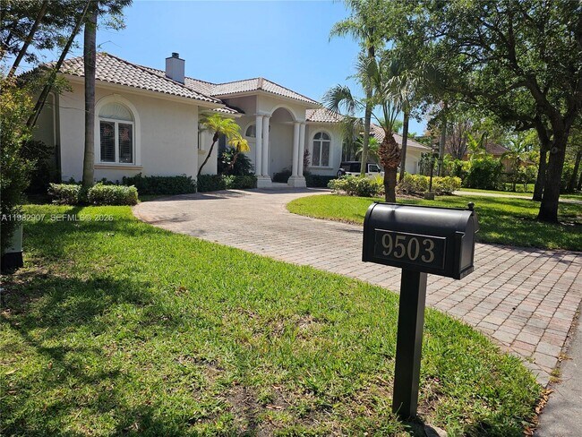 Photo - 9503 SW 89th Pl