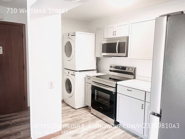 Photo - 710 Whitman St