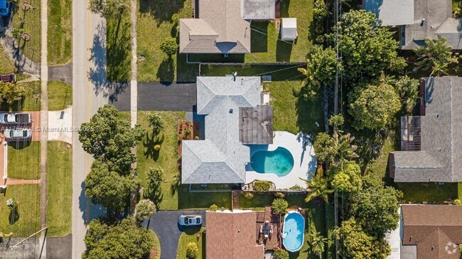 Building Photo - 4777 NW 5th St Rental