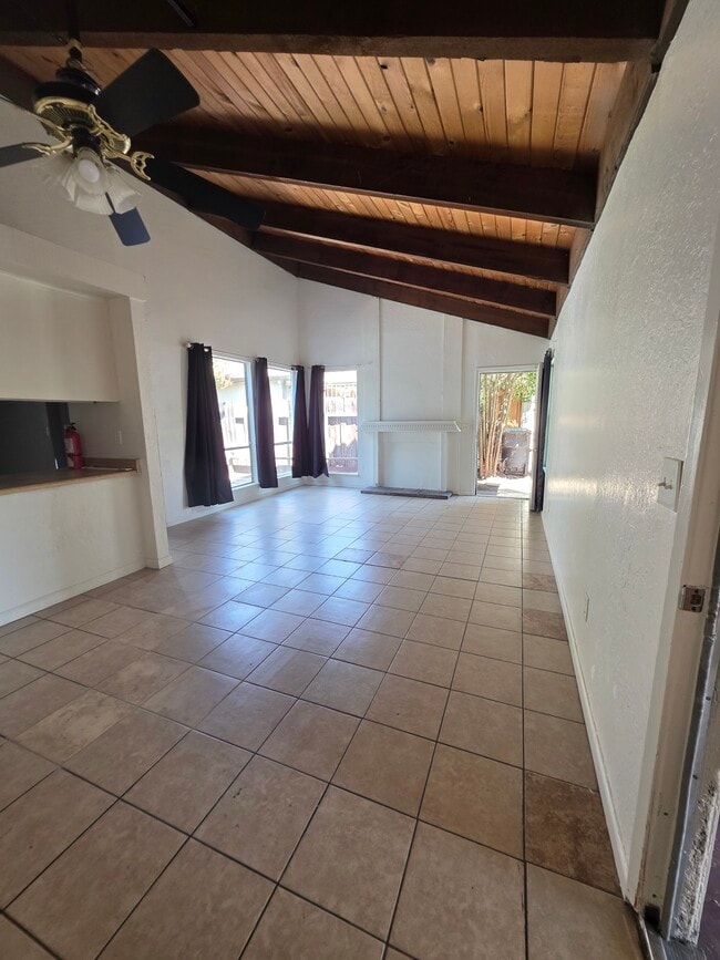 Photo - 7124 Kelley Dr