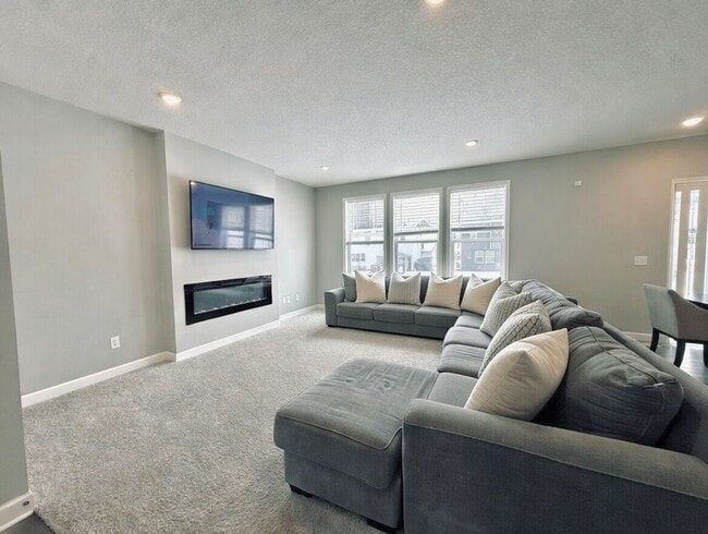 Photo - Beautiful New Construction 5bed 4bath Home in Otsego