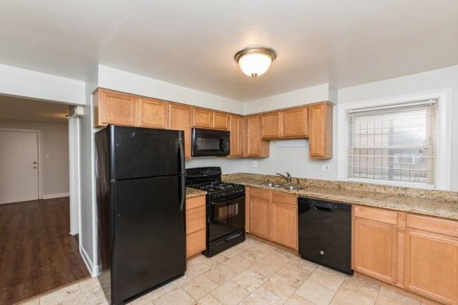 Photo - 1 bedroom in Chicago IL 60640 Unit 1E