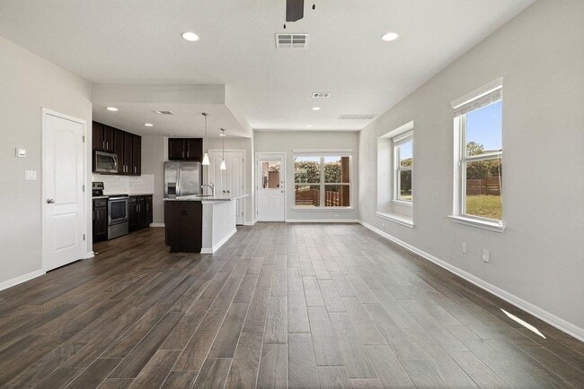 Photo - 719 Coconut Grove St