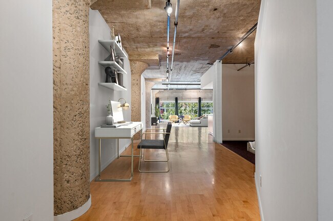 Photo - 650 2nd St Unit 202