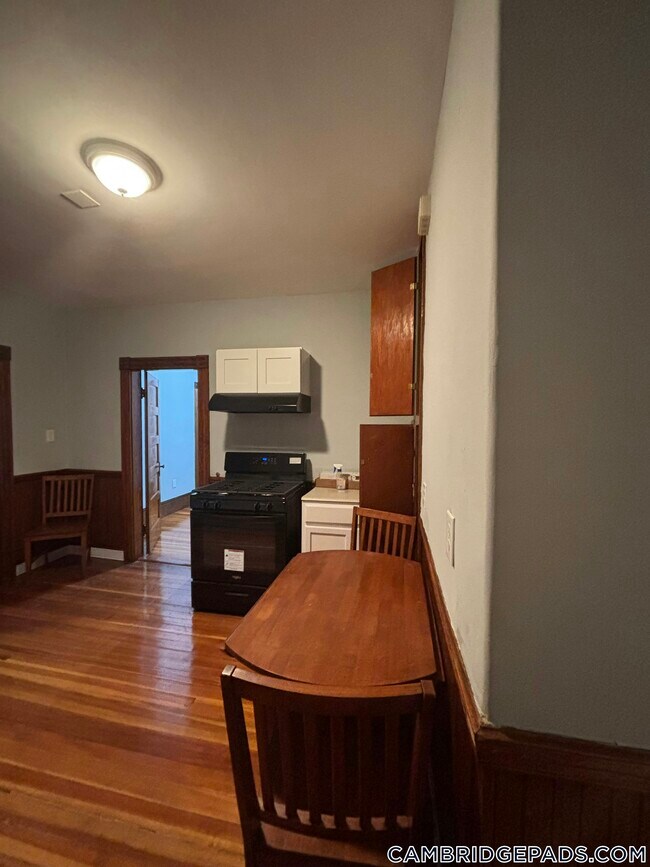 Photo - 32 Cedar St Unidad 3