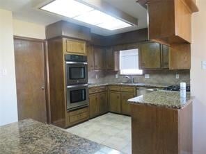 Photo - 9026 Petersham Dr