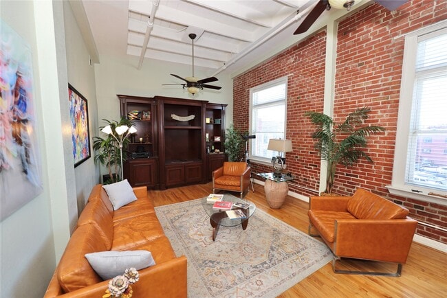 Photo - 1927 Harborside Dr Unit 300