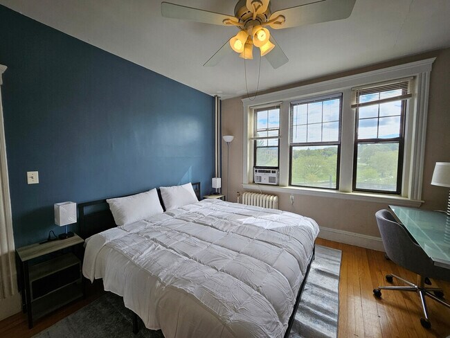 Photo - 355 Chestnut Hill Ave Unit ID1364247P