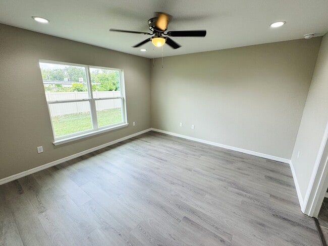 Photo - 6584 SE 108th Ln