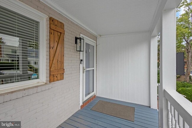 Photo - 3030 Manning St