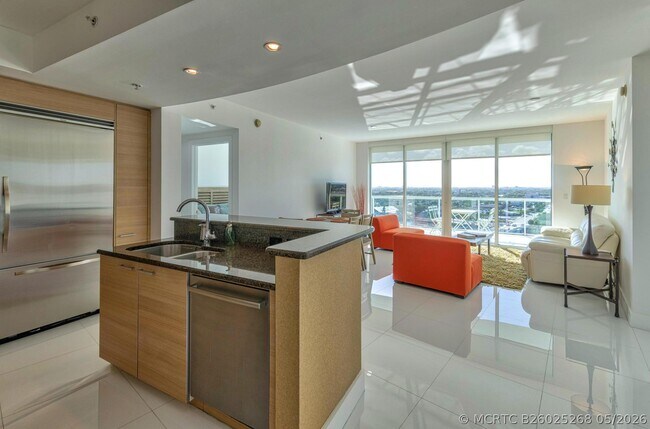 Photo - 1 N Ocean Blvd Unit 913