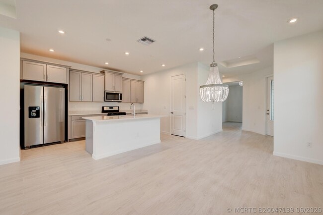 Photo - 12712 SW Eleanor Dr