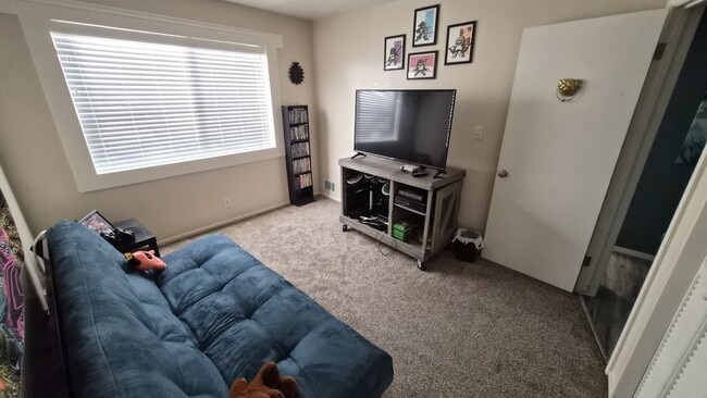 Photo - 2243 S Orch Dr