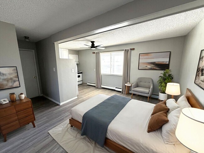 Photo - Renovated Studio Close to Downtown! - *$250.00 OFF MOVE IN SPECIAL* Unit 420-08