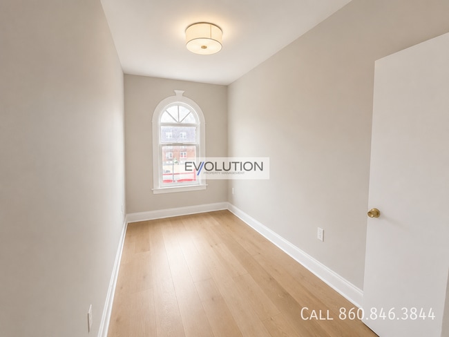 Photo - 906-908 Park St-3E Unit 3E