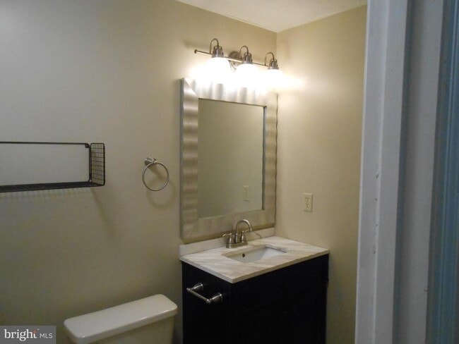 Photo - 131 Township Ct