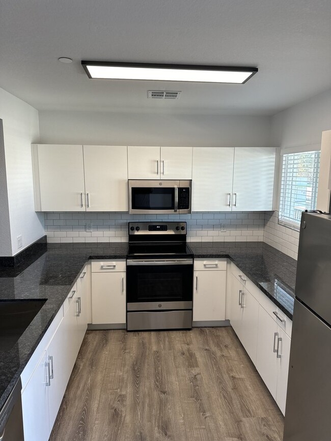 Photo - Playton Place