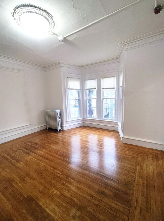 Photo - 50 Common St Unidad 5