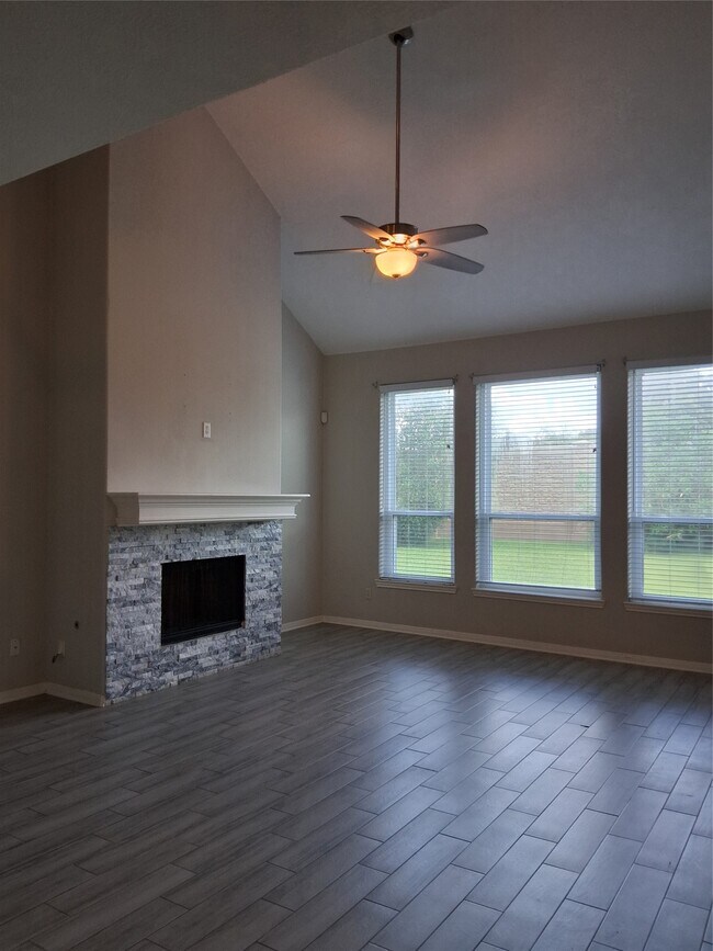 Photo - 10015 Dawn Brook Dr