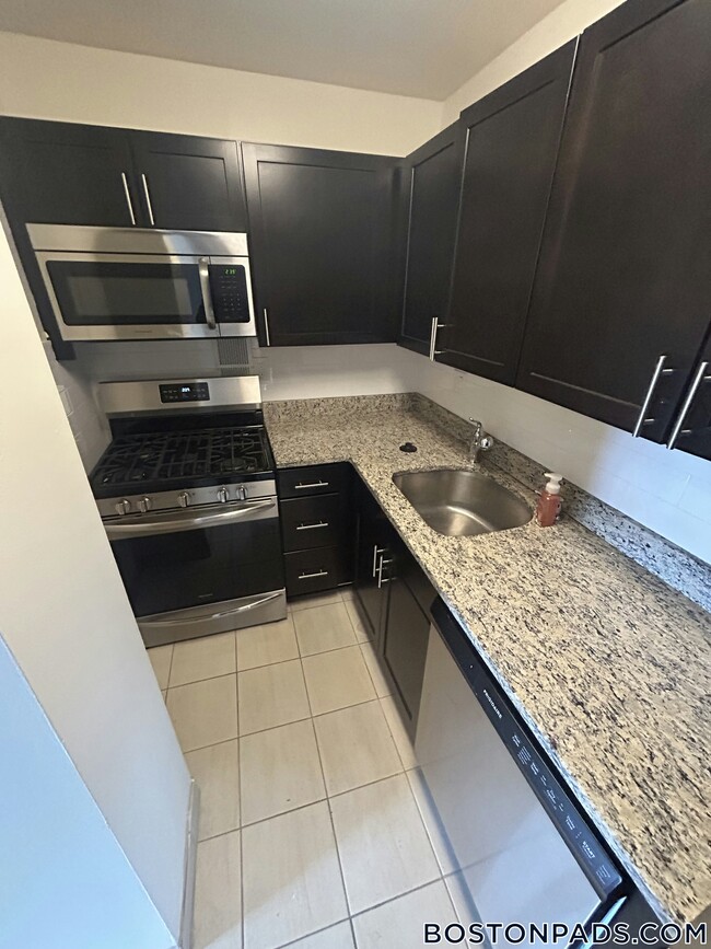 Photo - 175 Freeman St Unit 812