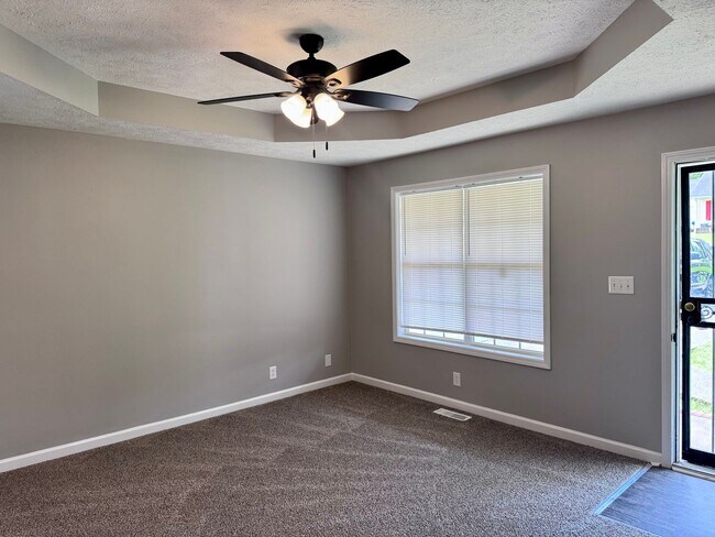 357 Treeland Dr