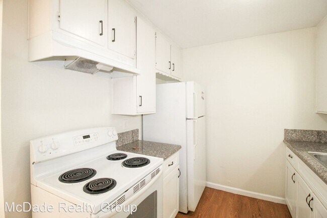 2 br, 1 bath House - 1740 N Ave. #Q - 2 br, 1 bath House - 1740 N Ave. #Q