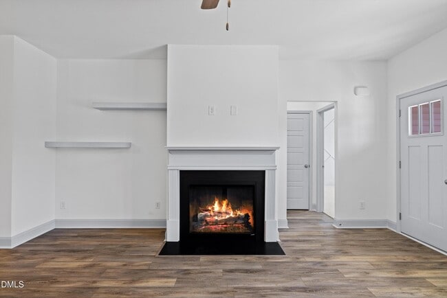 Photo - 73 Falls Riv ct