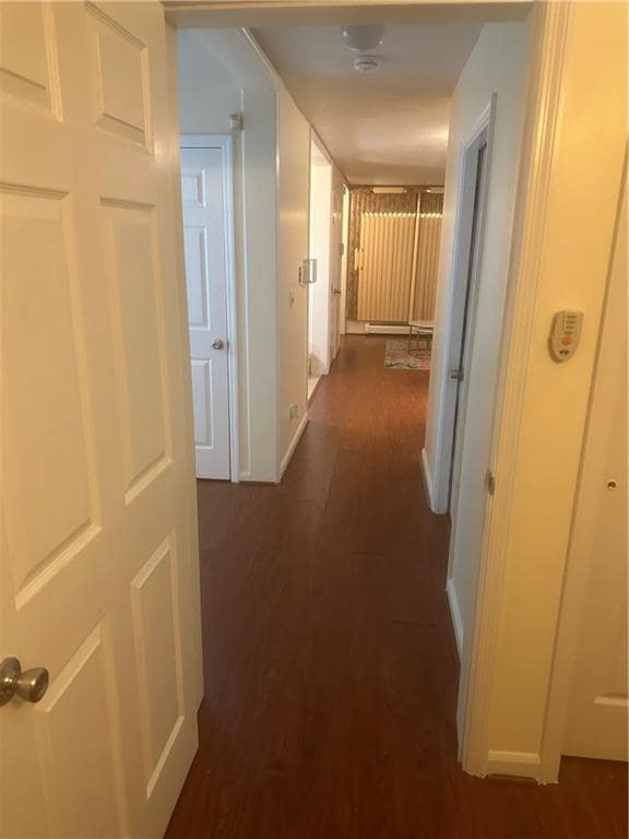 Photo - 695 Belmont Ave Unidad 2