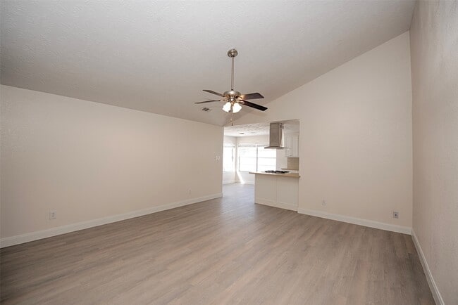 Photo - 11406 Sagewind Dr