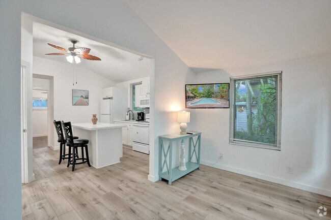 Building Photo - 1115 4th St Unit ID1228977P Rental
