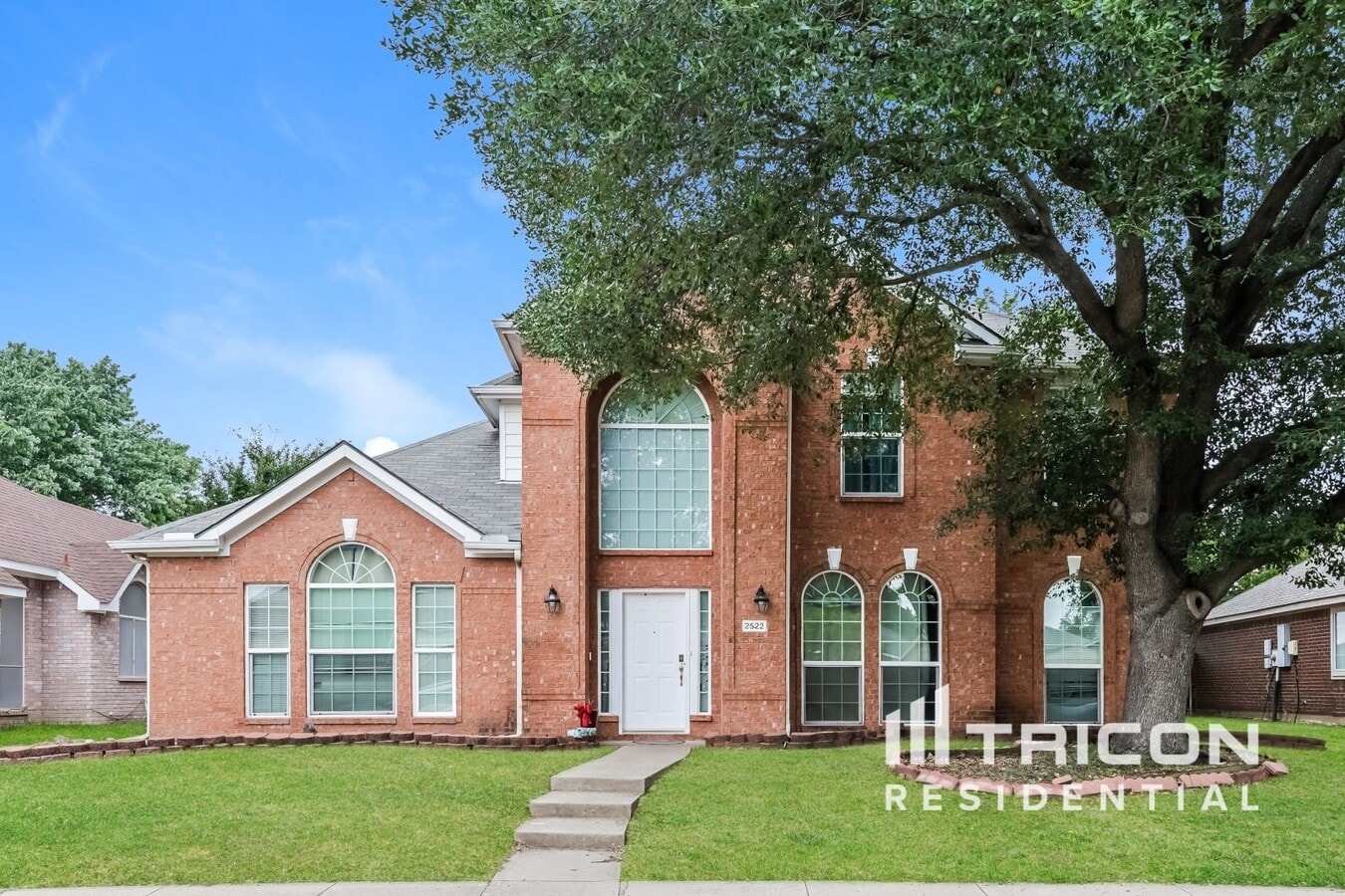 Photo - 2522 Briarbrook Ln House