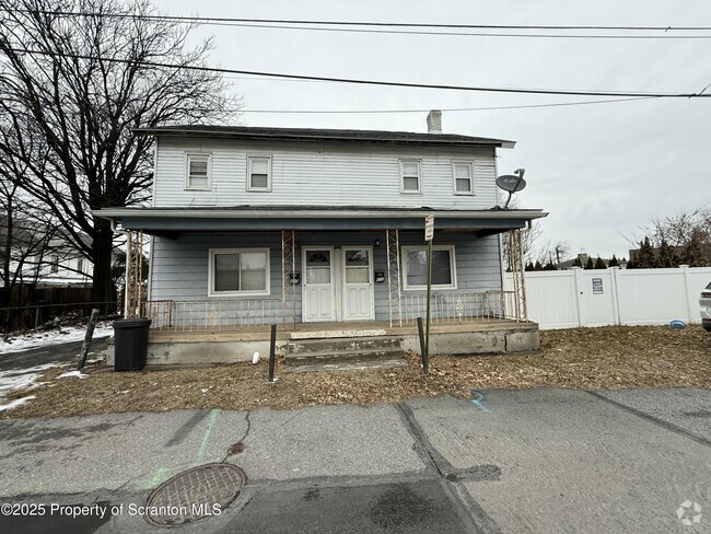 Building Photo - 618 Langstaff Pl Rental