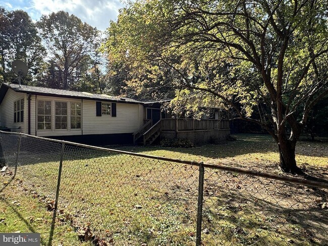 Photo - 340 Faucetts Rd