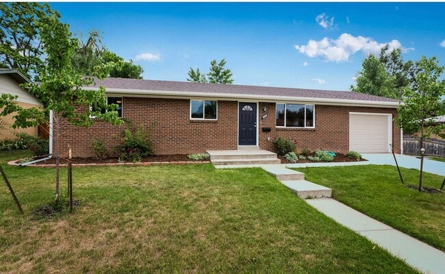 Photo - Modern 3 Bedroom 1 Bath Near Downtown Longmont!