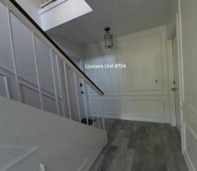 Photo - 165 W Rampart Dr