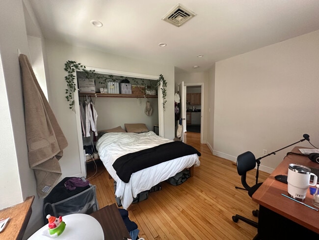 Photo - 100 Riverway Condo Unit 4