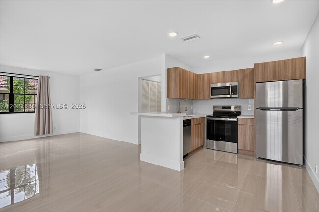 Photo - 2830 Coral Springs Dr Unit 2830