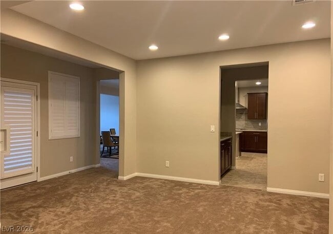 8593 Gabby Creek Dr