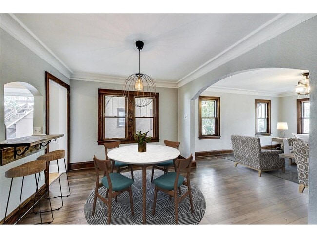 Photo - 564 Brimhall St