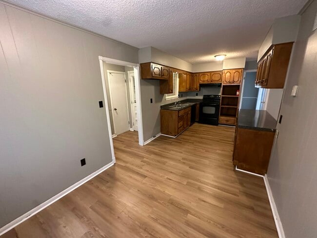 Photo - 3169 Flint Dr