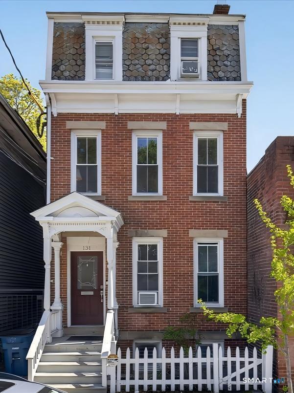 Building Photo - 131 Bradley St Unit 2